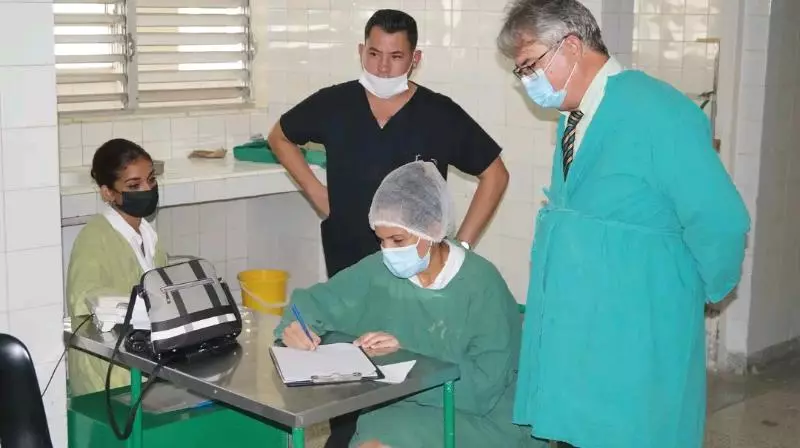 Hospital Lucía, premio, estímulo, holguineros, aniversario 27