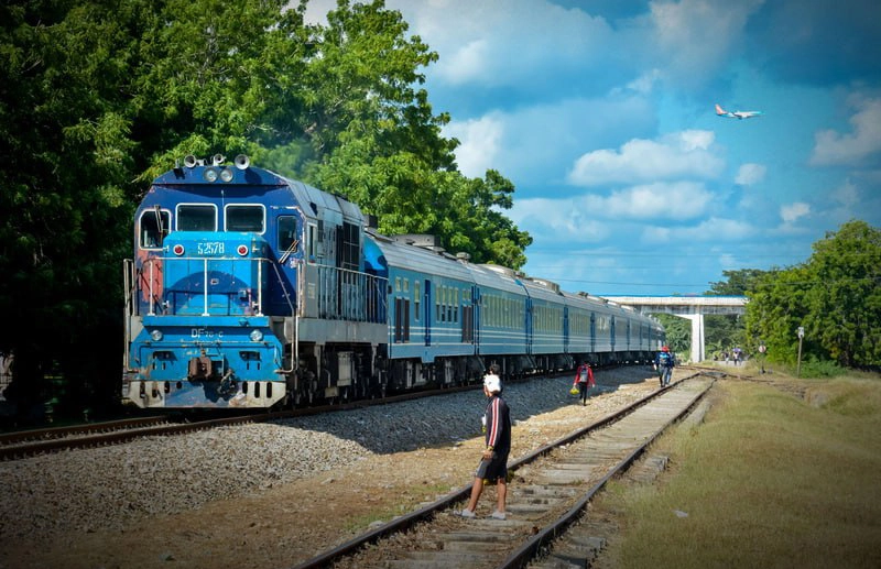restablecen, servicios ferroviarios, Holguín, Occidente, Cuba