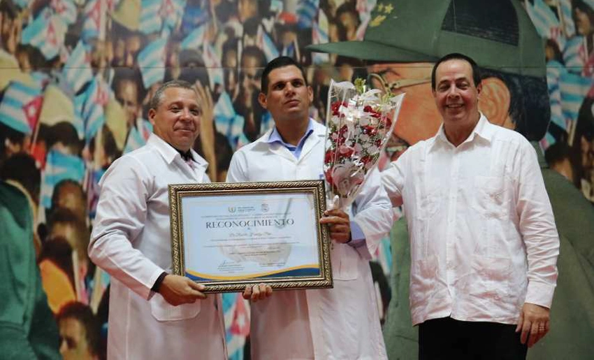 Acto nacional Día de la Medicina Latinoamericana
