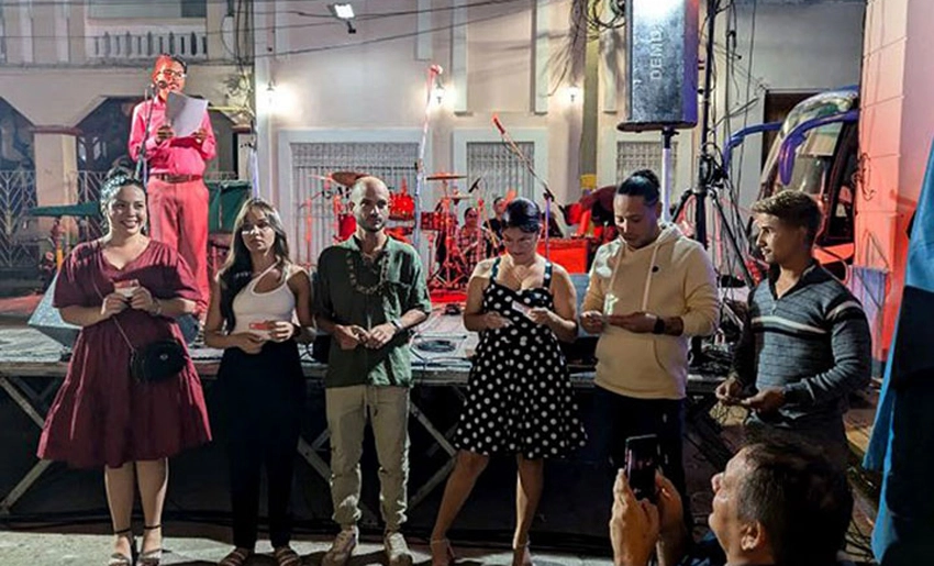 Integrantes de la AHS en Holguín