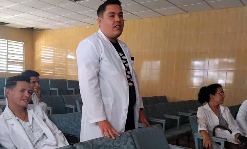 Médicos egresados en Urbano Noris, Holguín