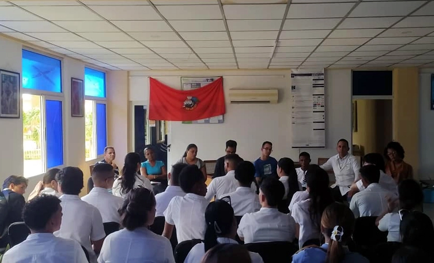 Jóvenes de Ciencias Médicas de Holguín