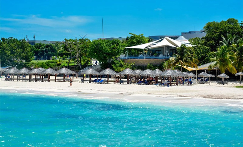 Playa Guardalavaca, Holguín
