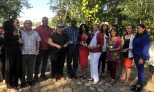 Reconocimiento FMC en natalicio de Lucía Íñiguez