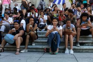 Tecnologías de la Información y la Comunicación (TIC).

 