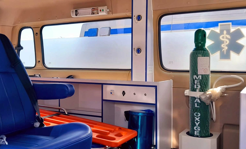 Equipamiento de ambulancia en Holguín