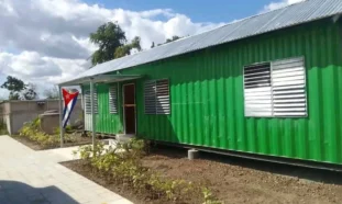 viviendas contenedores, entrega, damnificados, Holguín