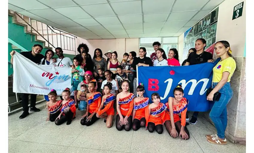 Jornada por el Día del Instructor de Arte