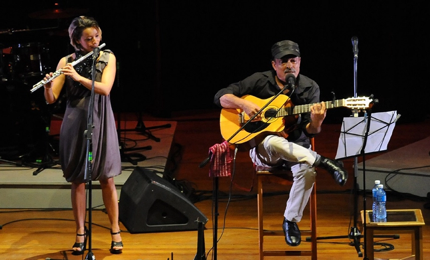 Fernando Cabreja junto a su hija Edelita