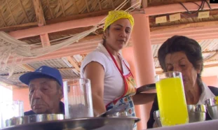 Hogar de alimentación comunitaria en Holguín