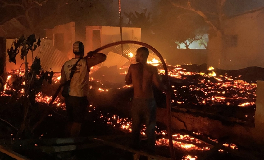 Incendio en Urbano Noris, Holguín