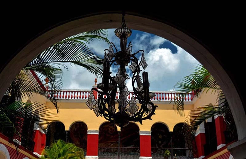 leyenda, amor, yace, bajo, túneles, La Periquera, Holguín