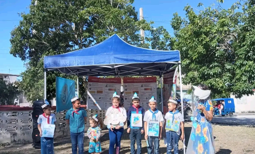 Estudiantes participantes en proyecto Pyrolis