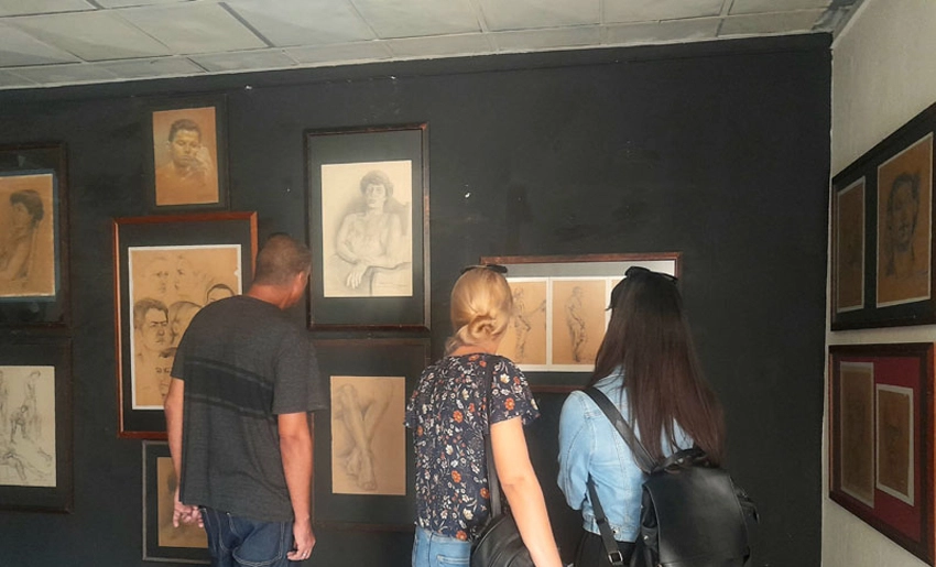 exposición “Una cátedra expone”, Holguín