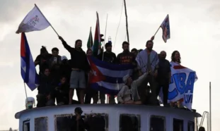 Convoy Nuestra América arriba a Cuba