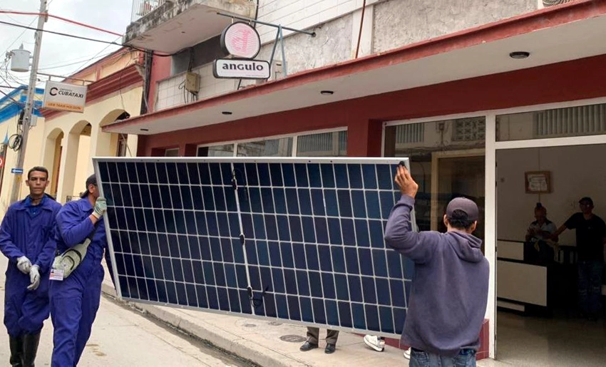 Paneles solares para emisoras de Holguín