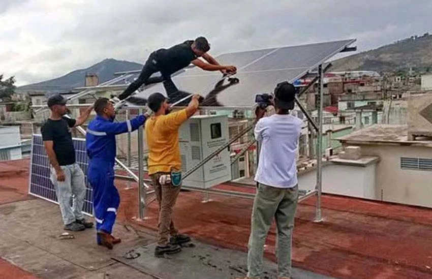 paneles solares, benefician, instalación, sector de la salud, Holguín