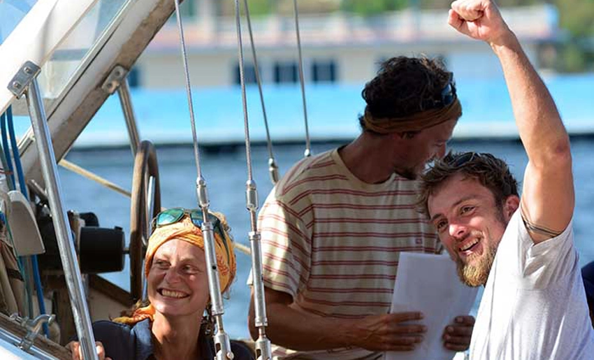 Tripulantes de Convoy Nuestra América