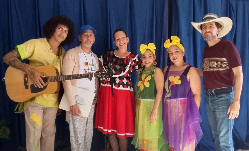 Compañía Palabras al Viento, Holguín