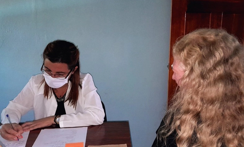 Consulta para albinos, Holguín