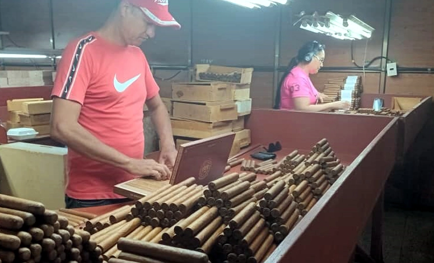 Fábrica de Tabacos, Holguín