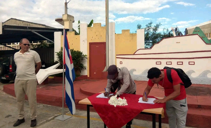 Firma por la Patria, Holguín