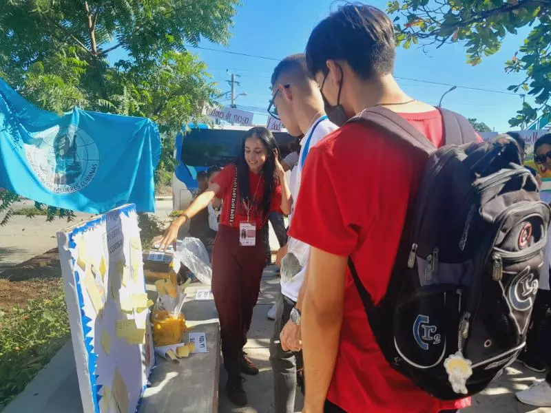 red, jóvenes, vida, salud integral, VIH, Sida, Holguín