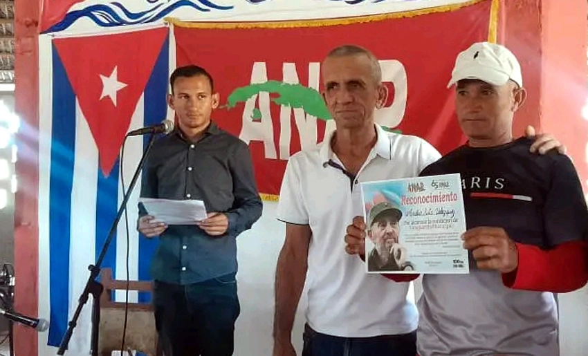 Acto por el Día del Campesino cubano en Holguín