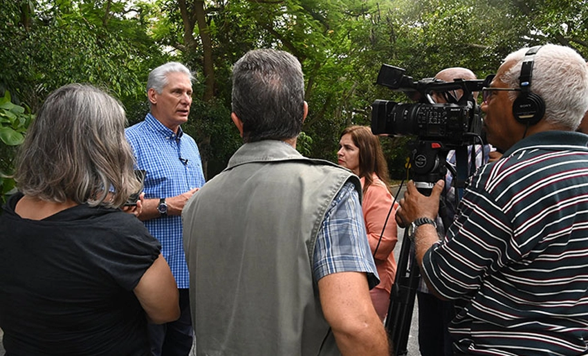 Presidente de Cuba con la prensa cubana