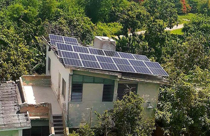 donativo, paneles solares, Holguín