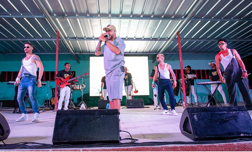 Gala por inicio del verano en Holguín