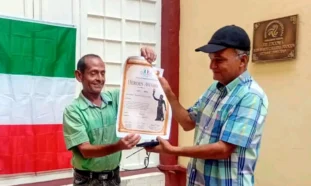 Otorgan Premio Hero a Ronel González