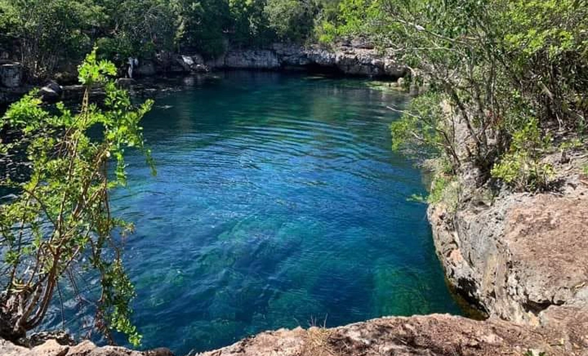 Tanque Azul en Caletones, Gibara