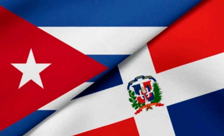 Banderas de Cuba y República Dominicana