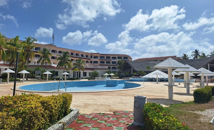 Hotel Río de Luna y Mares en Holguín