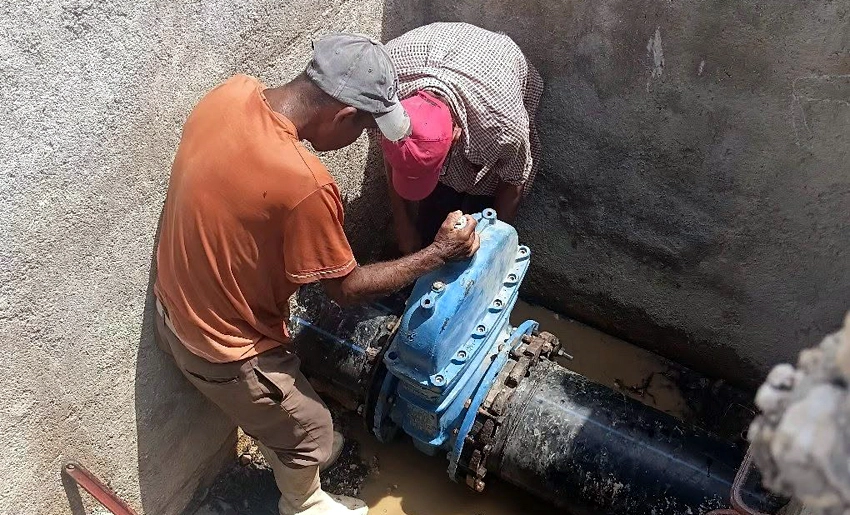 Reparaciones hidráulicas en Urbano Noris, Holguín