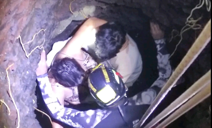 Rescate de mujer caída en un pozo